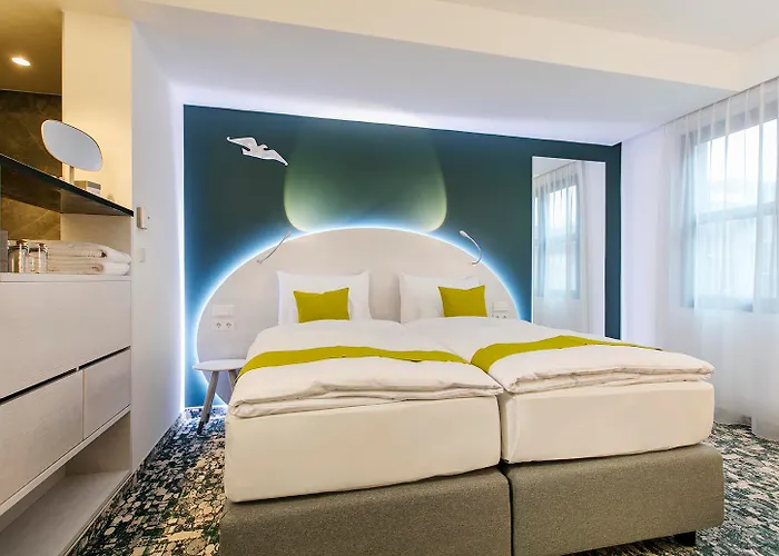 Hotel Arcotel Donauzentrum 4*