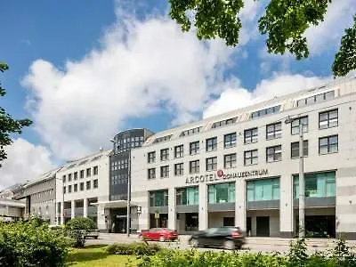 Hotel Arcotel Donauzentrum 4*