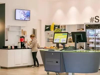 Hotel Arcotel Donauzentrum