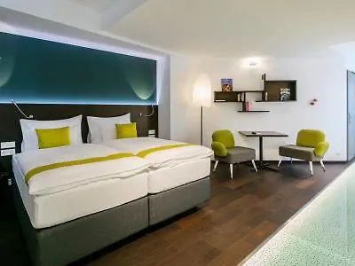 Arcotel Donauzentrum 4* Vídeň